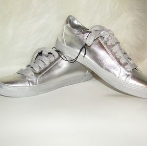 Dolce Vita Metallic Shoes *1 left*